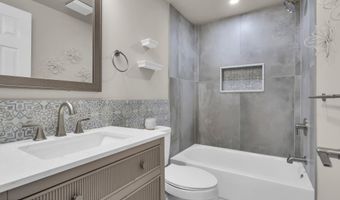 3 Casey Ct, Barnegat, NJ 08005