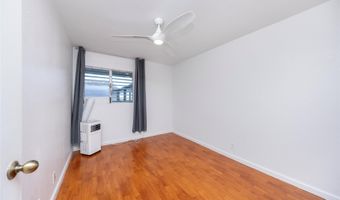 46-271 Kahuhipa St 301, Kaneohe, HI 96744