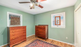 17 Red Oak Ln, Alexander, NC 28701