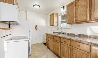 907 8th St SE, Austin, MN 55912