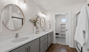 4044 SADDLEBACK Ln, Cheyenne, WY 82001