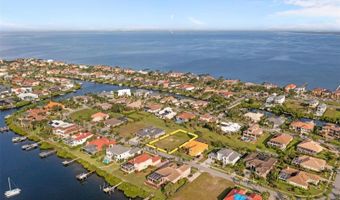 6436 RUBIA Cir, Apollo Beach, FL 33572