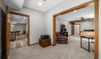 48190 265th St, Brandon, SD 57005