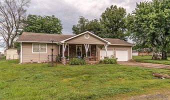 106 S Clark St, Adrian, MO 64720
