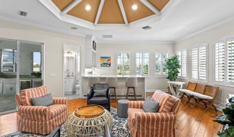 625 BALIBAY Rd, Apollo Beach, FL 33572
