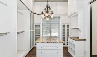 115 E Pine Meadow Ct, Andover, KS 67002
