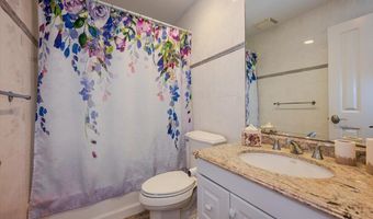 18 South Plz, Amity Harbor, NY 11701