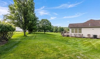 108 Winfield Manor Dr, Adams Twp., PA 16046