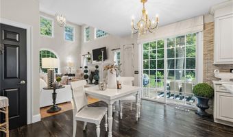 470 Sylvan Ct, North Kingstown, RI 02874