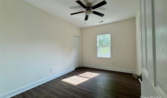 16 Cherry St, Badin, NC 28001
