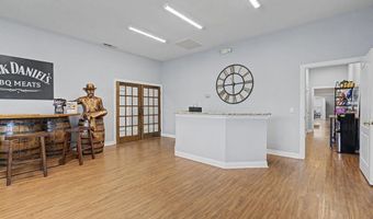 102 SE Executive Dr, Bentonville, AR 72712