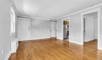 304 Deal Lake Dr 34, Asbury Park, NJ 07712