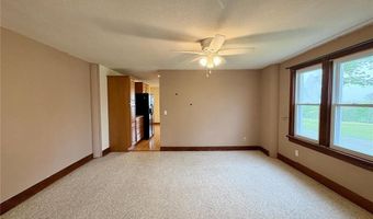 9621 Main St, Altenburg, MO 63732