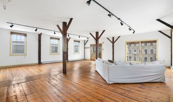 116 Birge St 3, Brattleboro, VT 05301