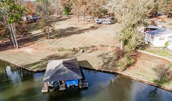 201 Lakeshore Dr, Eatonton, GA 31024