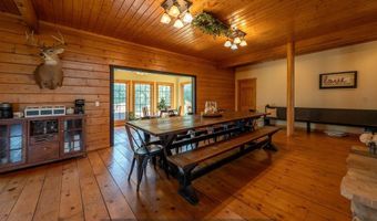 1910 9th St, Aurora, NE 68818