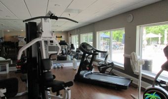 327 Waldorf Dr, Auburndale, FL 33823