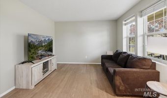 24440 Kenridge Rd, Caldwell, ID 83607
