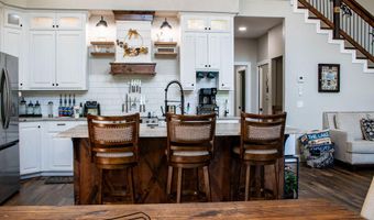 33765 S Coves Dr, Afton, OK 74331