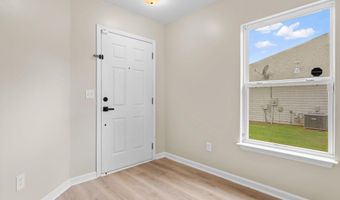 638 Branch View Dr, Boiling Springs, SC 29316