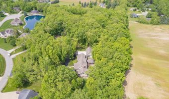3120 Windmill Dr, Adrian, MI 49221