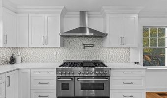 382 Western Ave, Bay Head, NJ 08742