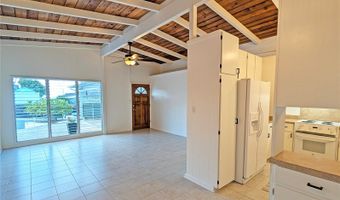 1450 Onioni St, Kailua, HI 96734