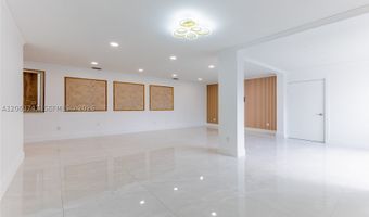 3571 Magellan Cir 343-4, Aventura, FL 33180