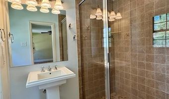 270 Riverhill Dr, Athens, GA 30606