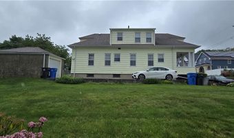 28 Crawford St, Cranston, RI 02910