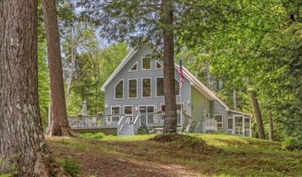 30 Beaver Bog Ln, Abbot, ME 04406