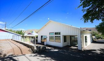 13 Cottonwood Dr, Blue Diamond, NV 89004