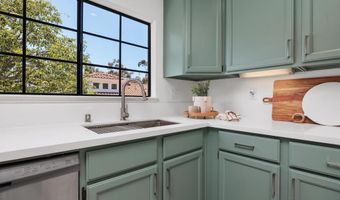3649 Azure Cir, Carlsbad, CA 92008