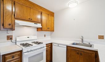 1701 Central Ave R, Alameda, CA 94501