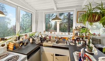 770 Elkader St, Ashland, OR 97520