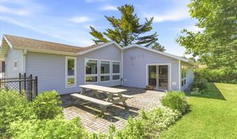 827 18th Ln, Arkdale, WI 54613