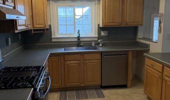 143 Sand Creek Rd, Albany, NY 12205