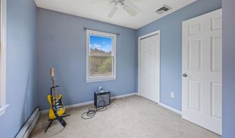 5 Smith Pl, Cheshire, CT 06410