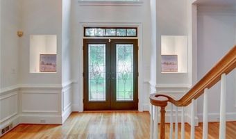 5404 Chaversham Ln, Peachtree Corners, GA 30092