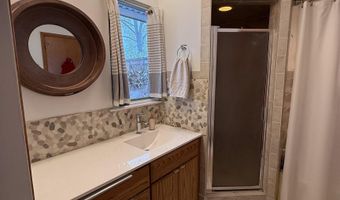 1105 W Clark St, Berne, IN 46711