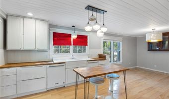 905 E Main St, Aberdeen, NC 28315