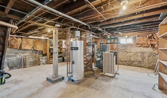 45 Allen St, Barre, VT 05641