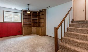 409 N Park St, Alexandria, MN 56308