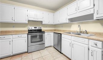 3736 Soapstone Rd, Decatur, GA 30034