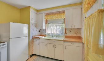47 May St, Bristol, CT 06010
