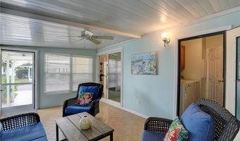 572 Dolphin Cir, Barefoot Bay, FL 32976