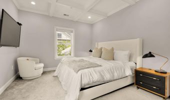 9912 MONTAUK Ave, Bethesda, MD 20817