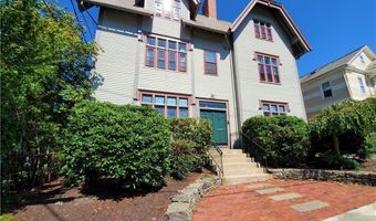 28 Narragansett Ave 1, Newport, RI 02840