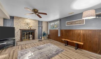 1946 Lone Pine Dr, Arnold, MO 63010