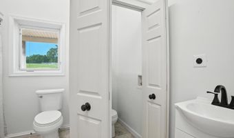 1433 Piney Mountain Rd, Appomattox, VA 24522